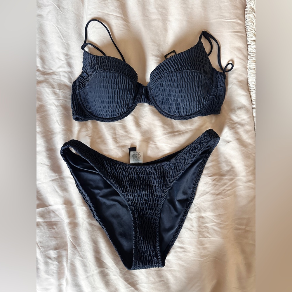 Navy blue triangl bikini